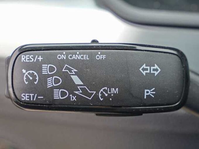 SKODA Superb Ambition 4x4 | Standheizung | 2.0TDI | Business