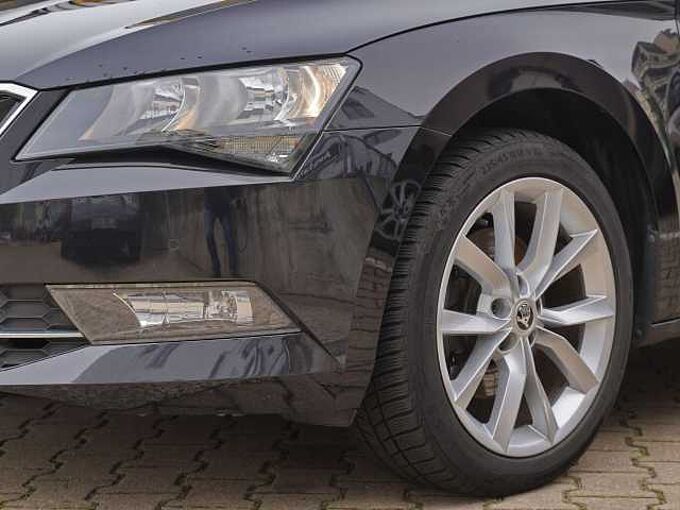 SKODA Superb Ambition 4x4 | Standheizung | 2.0TDI | Business