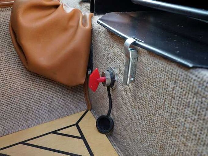 Land Rover Defender Defender 110 Td5 | Einzelstück | Restauriert |