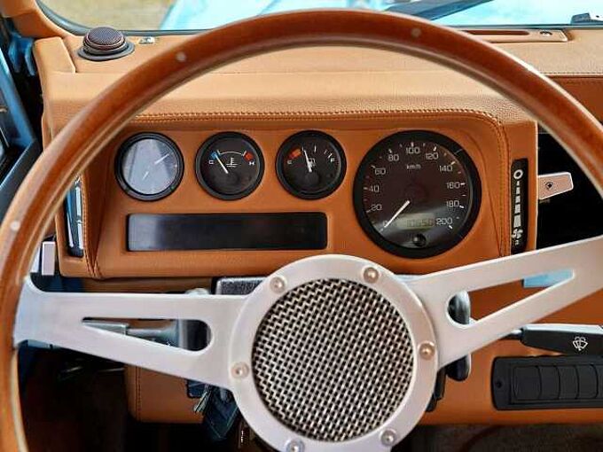 Land Rover Defender Defender 110 Td5 | Einzelstück | Restauriert |