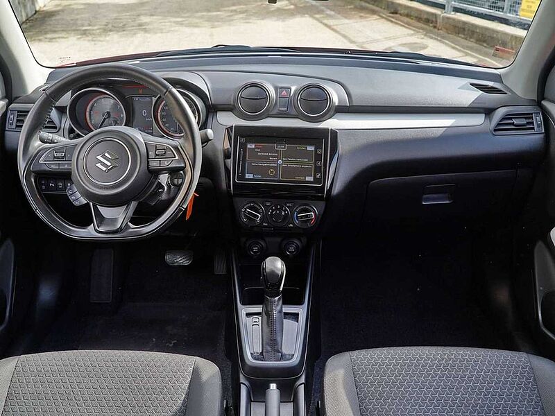 Suzuki Swift COMFORT | CVT | 1. Hand | MildHybrid | SHZ | 8Fach